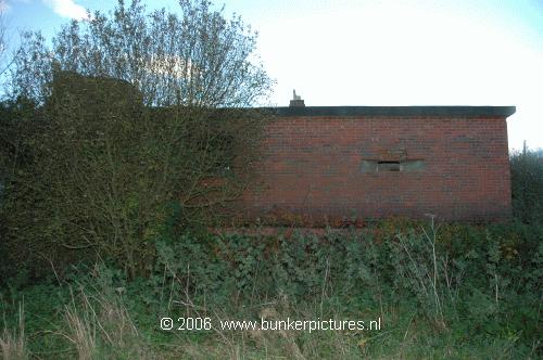 © bunkerpictures - Personnel building